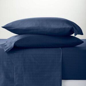 Open Box - Threshold Signature - Flat Sheet and Pillow Cases Only
